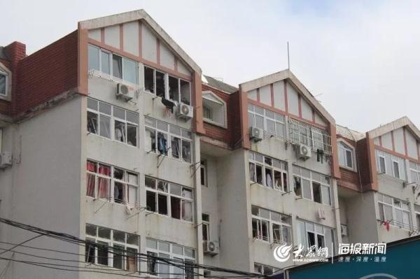 突發(fā)！青島一居民樓發(fā)生爆燃！已造1人死亡，7人受傷！3公里外有震感…